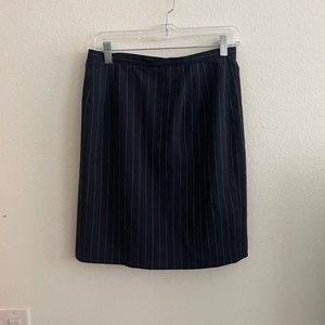 Talbots Skirt Women's Size 10 Petite Navy Blue Pinstripe Wool Blend Academia